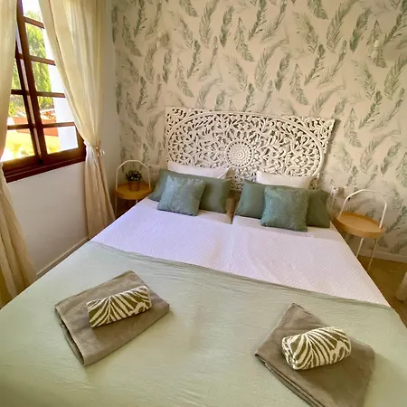 Amazing With Ocean View Апартаменти *