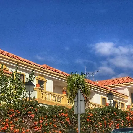 Amazing With Ocean View Апартаменти Адехе