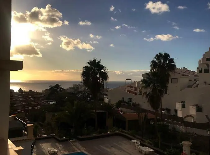 Апартаменти Amazing With Ocean View *