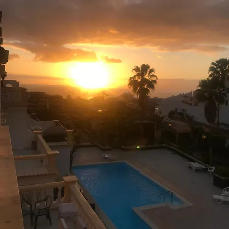 아파트 Amazing With Ocean View 아데제